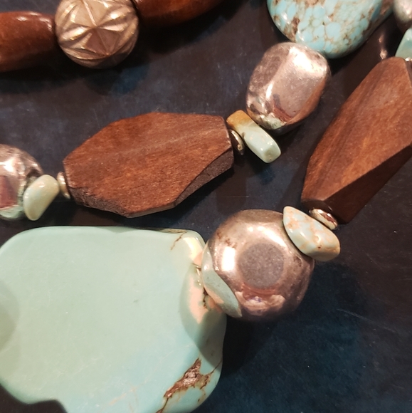 Necklace - Picture 3 of 3